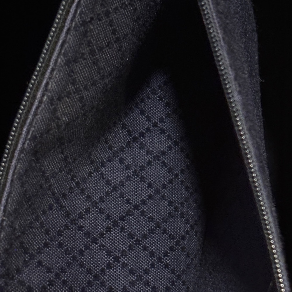 GUCCI VINTAGE Suede Handbag w/COA and Dustbag! - Picture 13 of 16